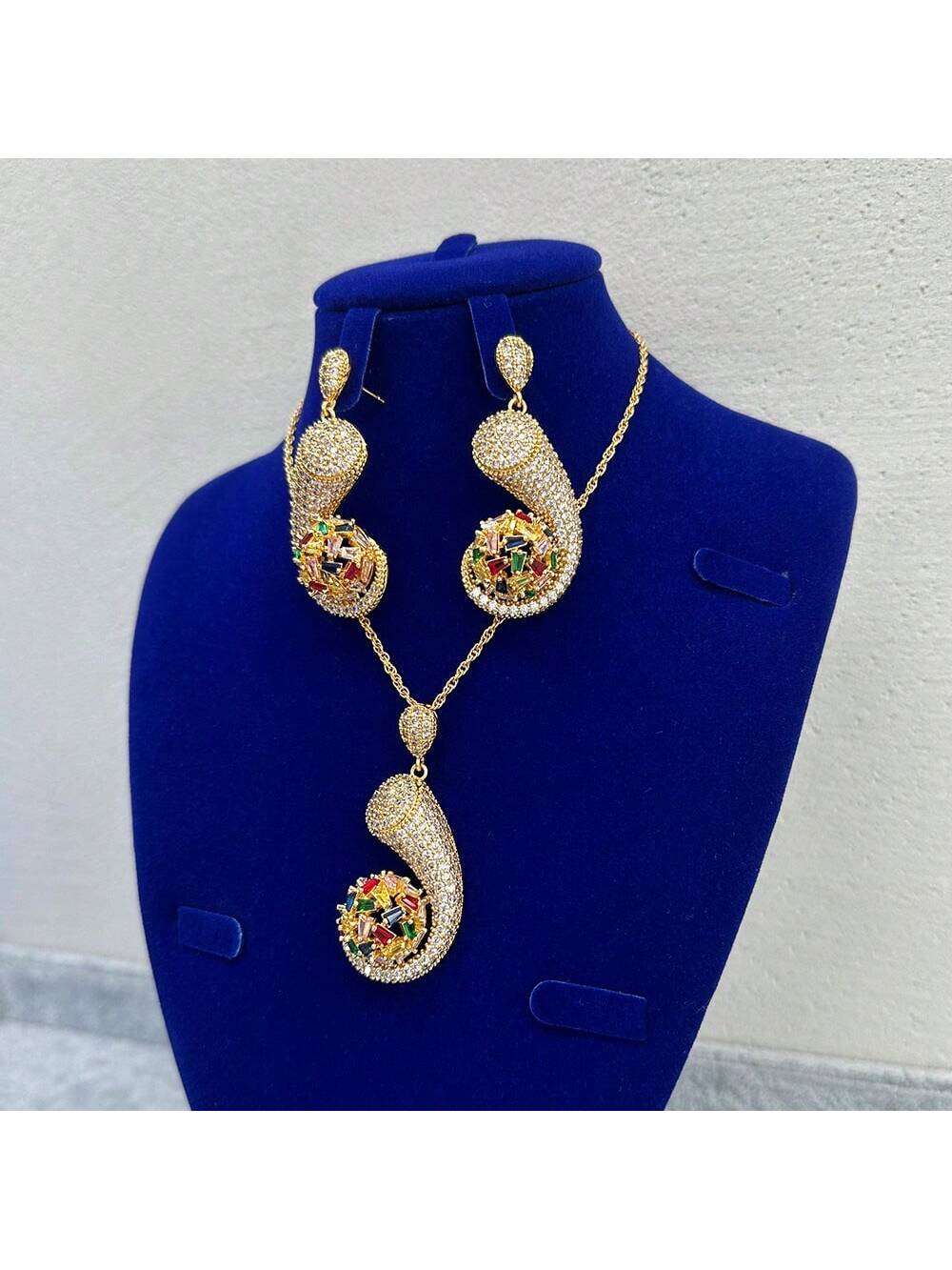 Luxury Evening 2pcs Bridal Jewelry Set With Micro Pave Colorful Cubic Zirconia Necklace And Earrings, For Women'S Daily Wear