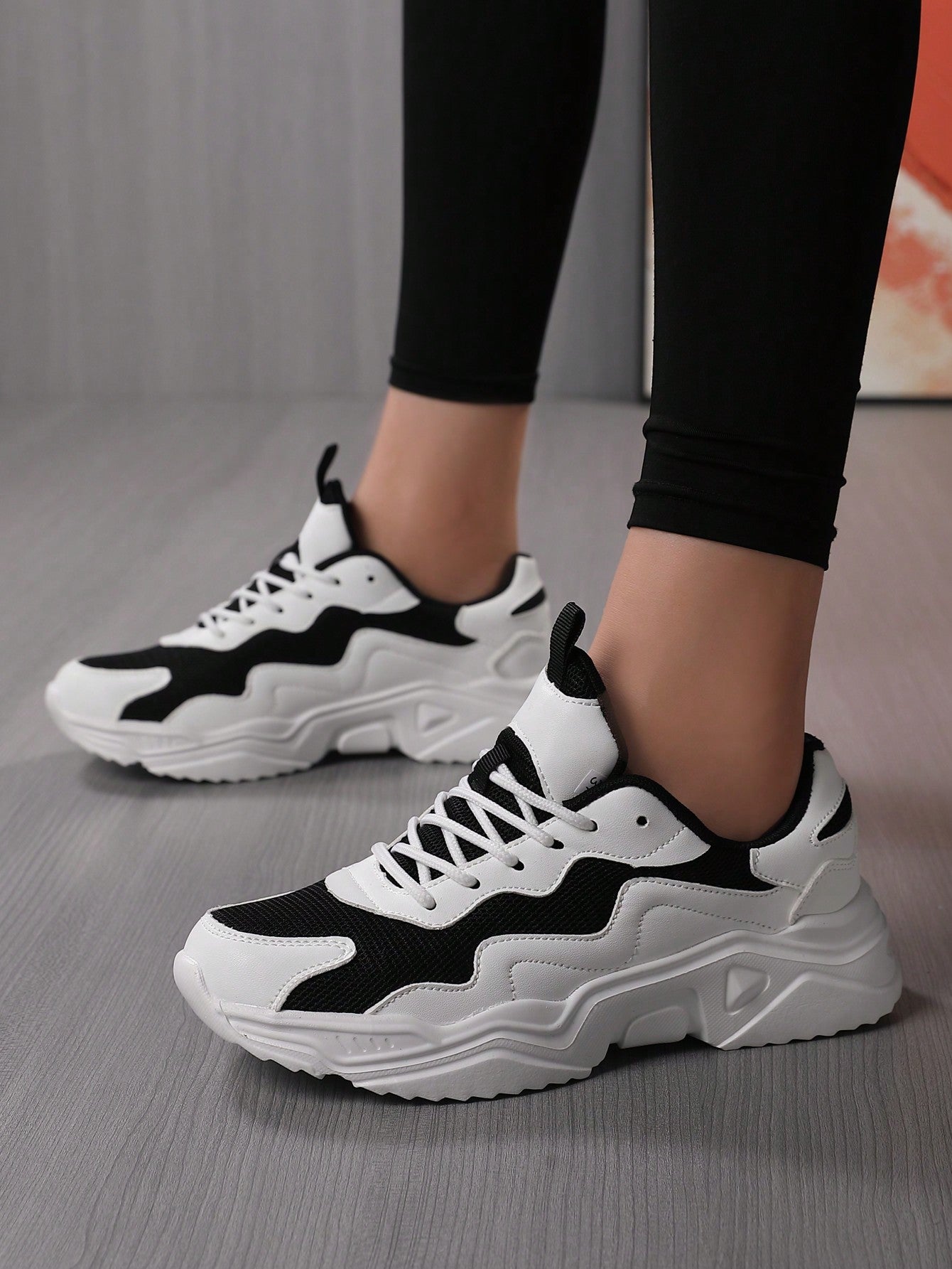 Women'S White Breathable Mesh Sneakers, Comfortable Low Top Lace Up Shoes, Women'S Casual Walking Shoes